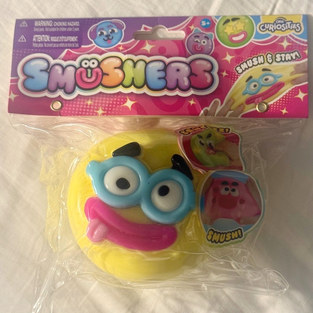 Viral! Orb Curiosities Smushers Yellow Silly Face Squishy Smush Gel Fidget Toy
